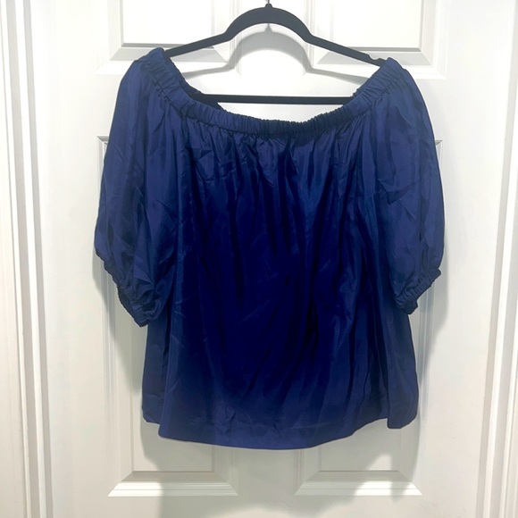 Trina Turk navy blue silk short sleeve blouse Small S - Picture 1 of 7